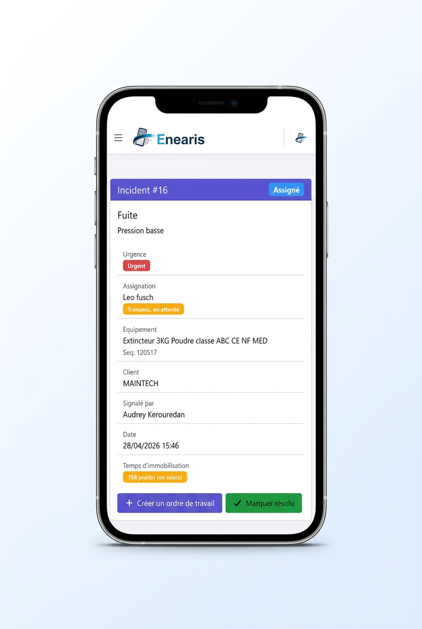 Application mobile Enearis affichant le suivi d’un incident associé à un équipement